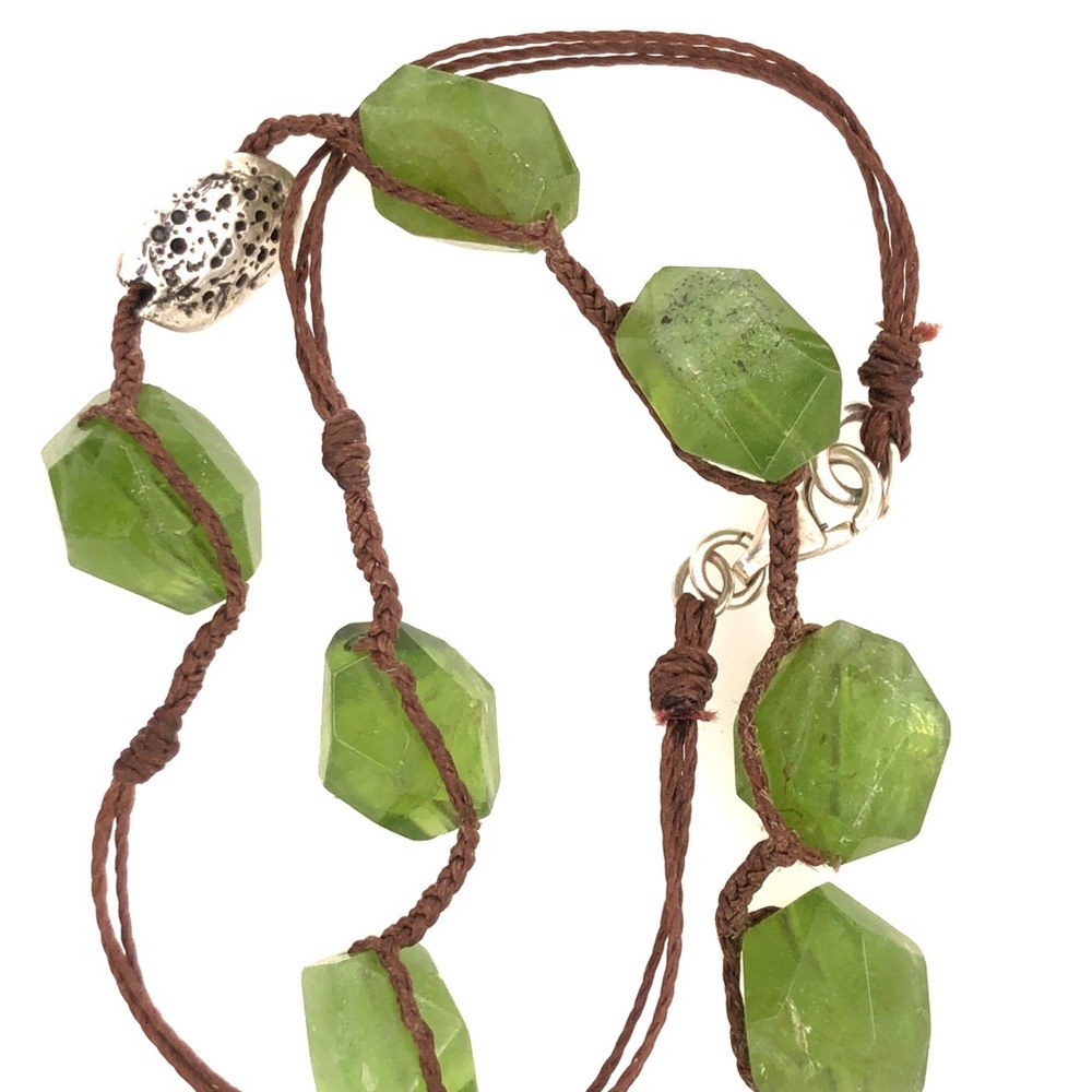 Chunky Peridot Choker - Picture 2 of 2